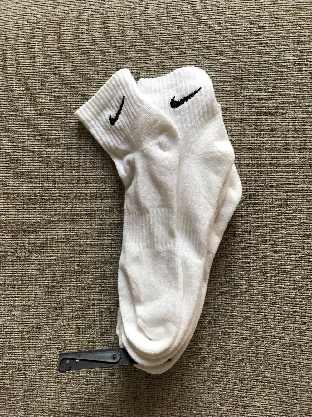 NWT-Nike Men's 3-Pack Everyday Cushion Ankle Socks - White